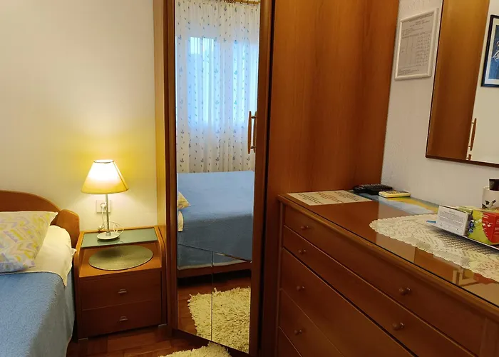 Apartments Fani Kanun