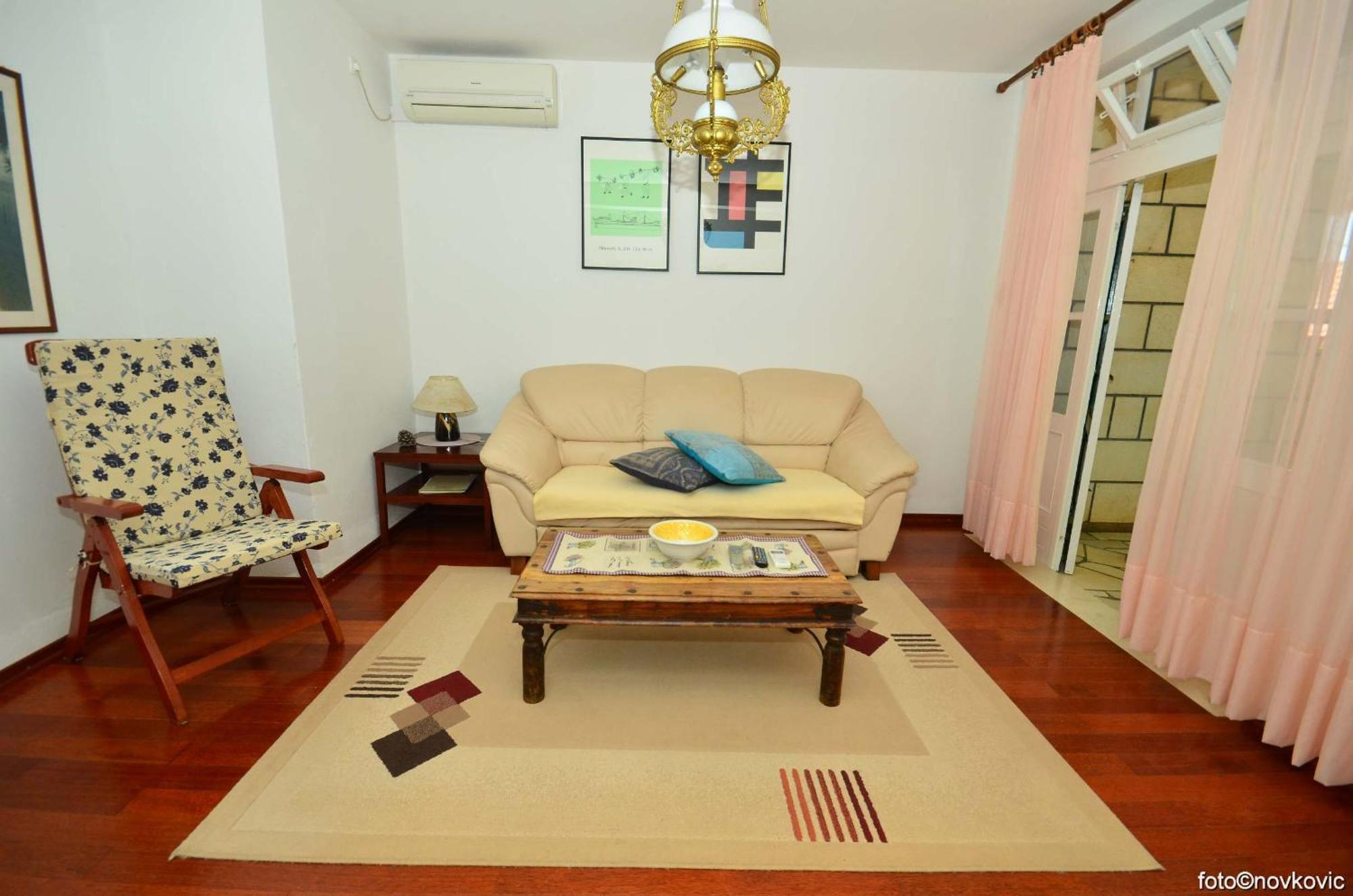 Fani Kanun Apartment Bol